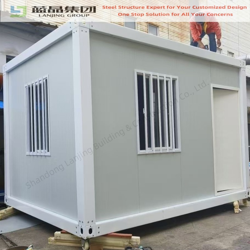 Prefabricated Customized Z-type Folding Container House